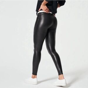 Spanx Black Faux Leather Leggings Size Medium Petite